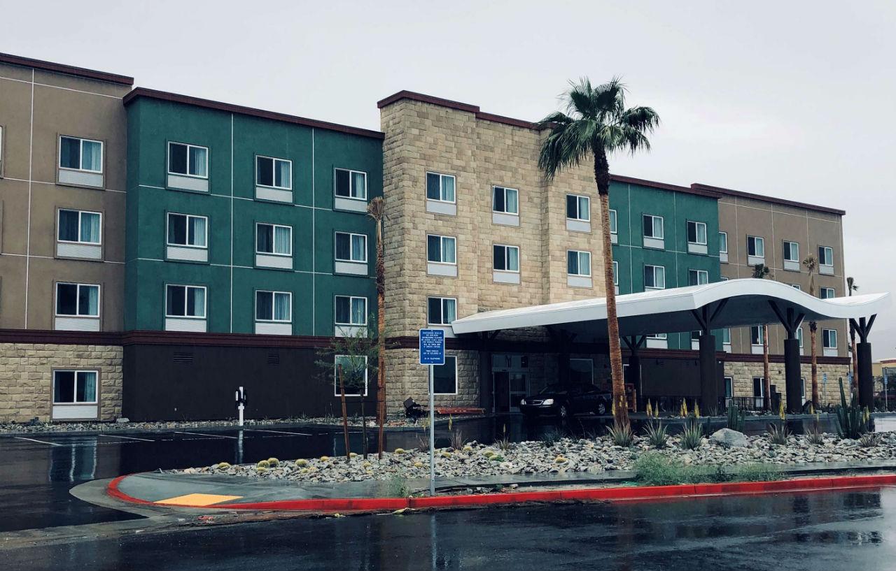 Best Western Plus Desert View Inn & Suites Cathedral City Eksteriør bilde