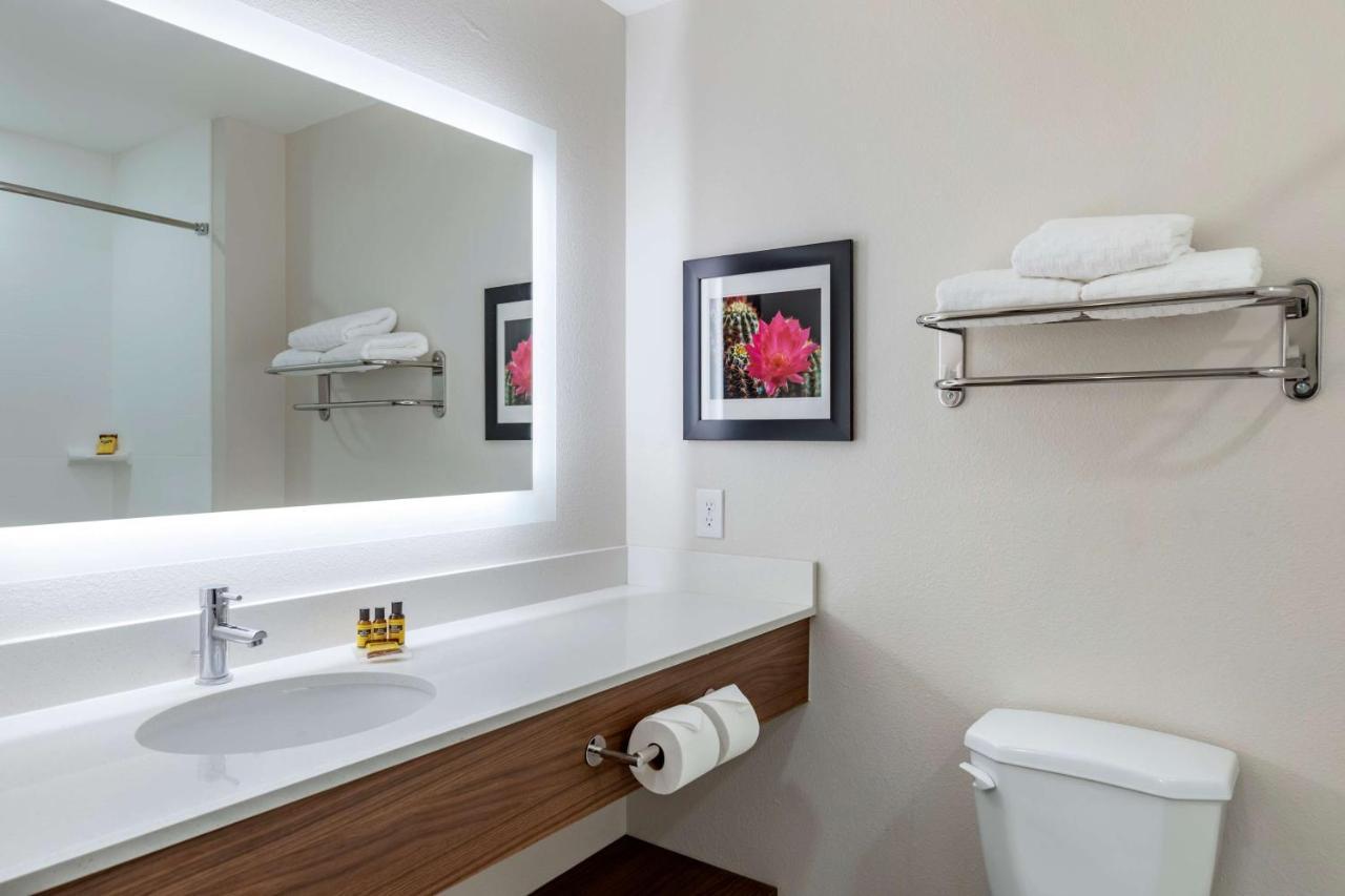Best Western Plus Coachella Valley Inn & Suites Cathedral City Eksteriør bilde