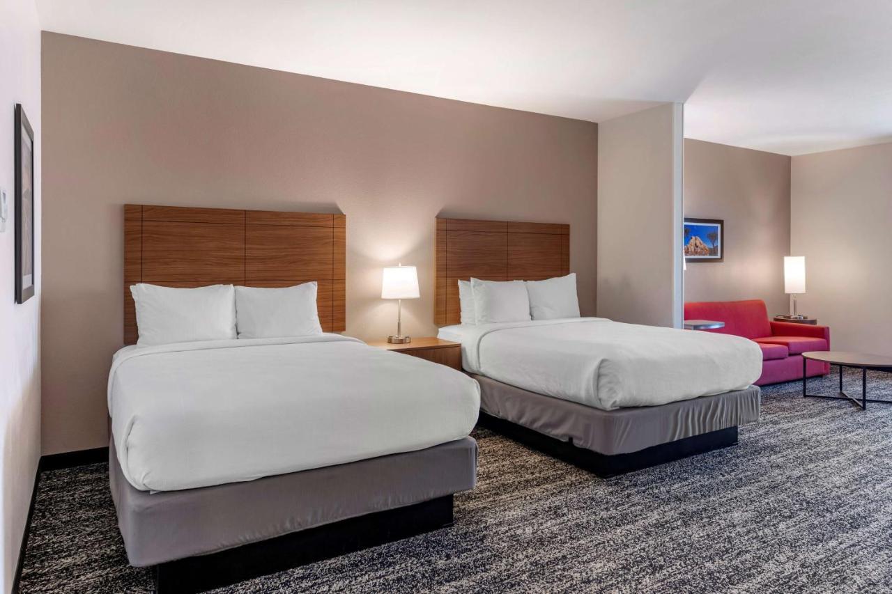 Best Western Plus Coachella Valley Inn & Suites Cathedral City Eksteriør bilde