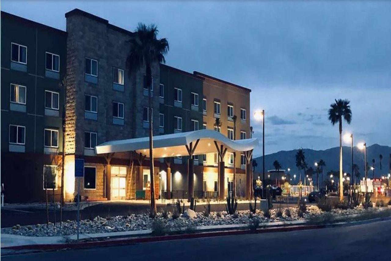 Best Western Plus Coachella Valley Inn & Suites Cathedral City Eksteriør bilde